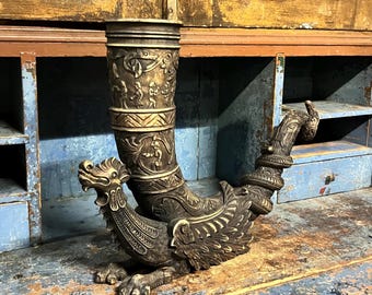 A highly decorative Norwegian Viking Drinking Horn, Handcrafted wooden horn, LARGE, RUSTIC, VINTAGE