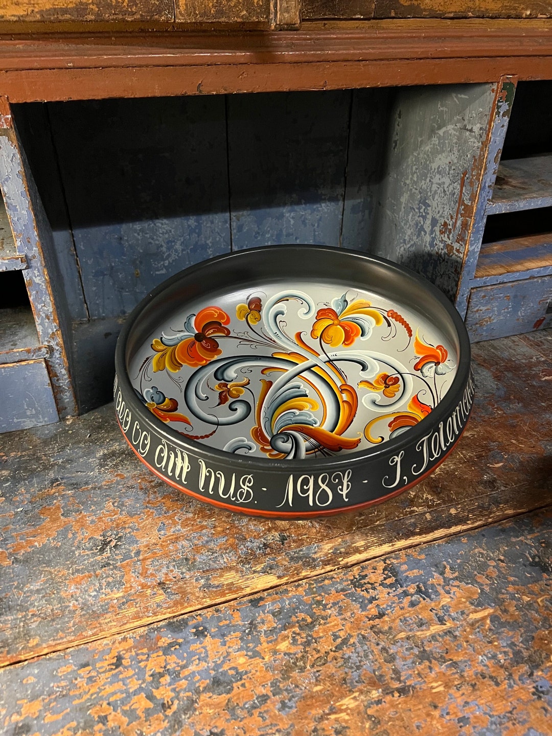 HUSFLID - Berit Setalid Professionally Painted Telemark Rosemaling