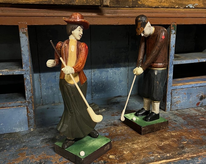 Vintage handcrafted wooden golf couple statue / sculpture / Figurine, detailed hand carved and painted folk art, Collectible