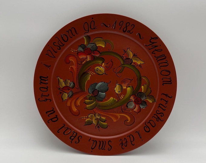 Dated 1982 Artist signed Telemark rosemaling plate, hand painted wooden wall hanging. Norwegian Folk Art, Scandinavian farmhouse decor