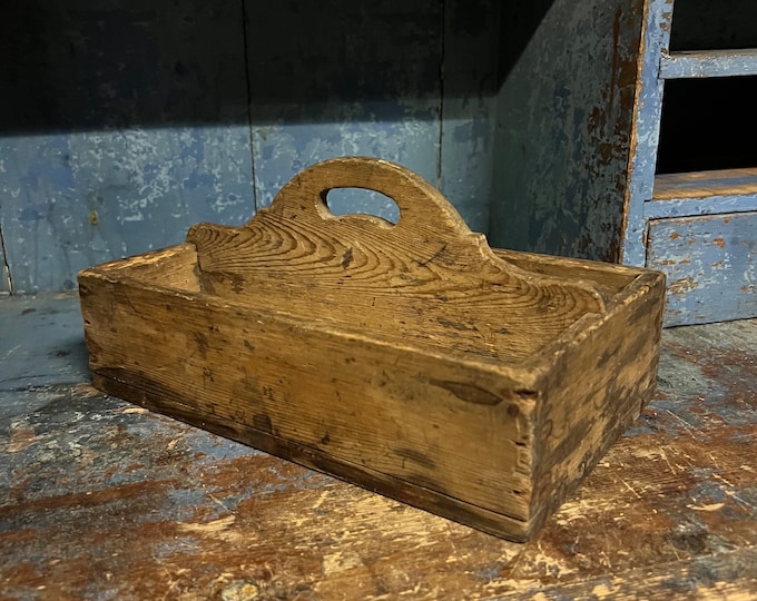 18/1900s RUSTIC cutlery box / basket with beautiful patina, RARE Country/ farmhouse style Primitive kitchen storage box