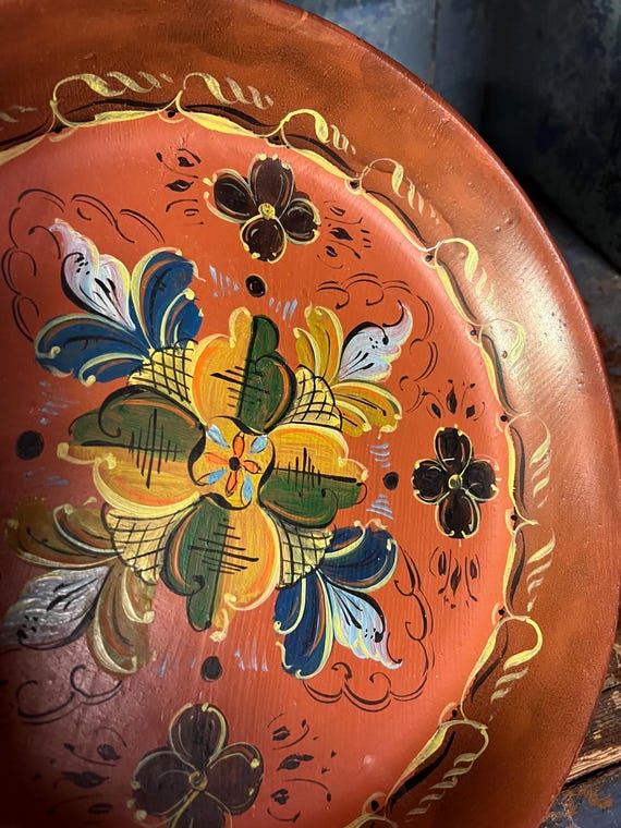 Dated 1975 Hallingdal Rosemaling Plate / Fruit Bowl, Handpainted