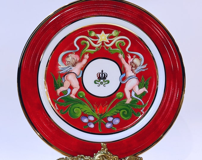 Rare Norwegian design Christmas plate decorated with "Angels and Gold Crown"