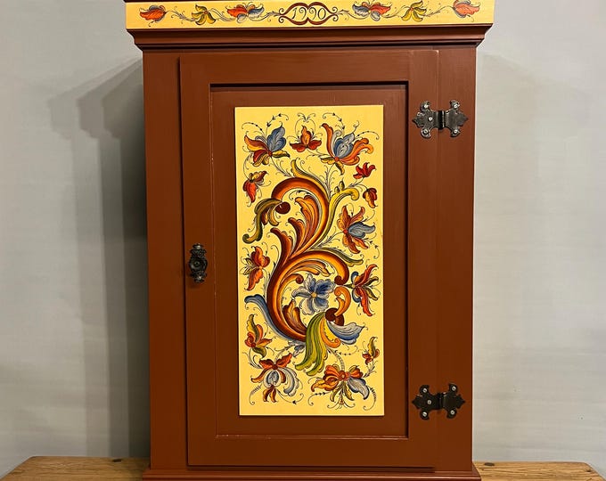 Dated 1990 Norwegian Rosemaling hanging cabinet in pinewood, Scandinavian Hand painted folk art, country style cabin/farmhouse wall shelf