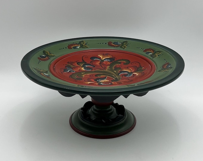 Traditional Norwegian Rosemaling Cake / Lefse Stand from c. 1970s, Telemark folkart folk art from Norway, country farmhouse cabin interior