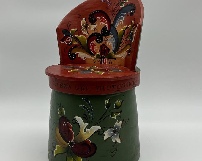 Dated 1999 Small Kubbestol with Rosemaling from Telemark, Norway. Nordic/Norwegian/Scandinavian folkart handcrafted, Christmas Gift