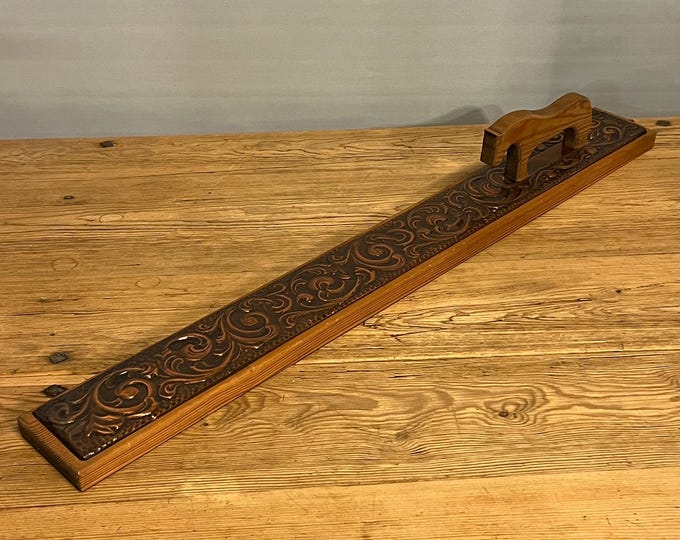 ca.1970s Norwegian mangle board with rosemaling pattern, folkart from Telemark, Scandinavian folk-Art
