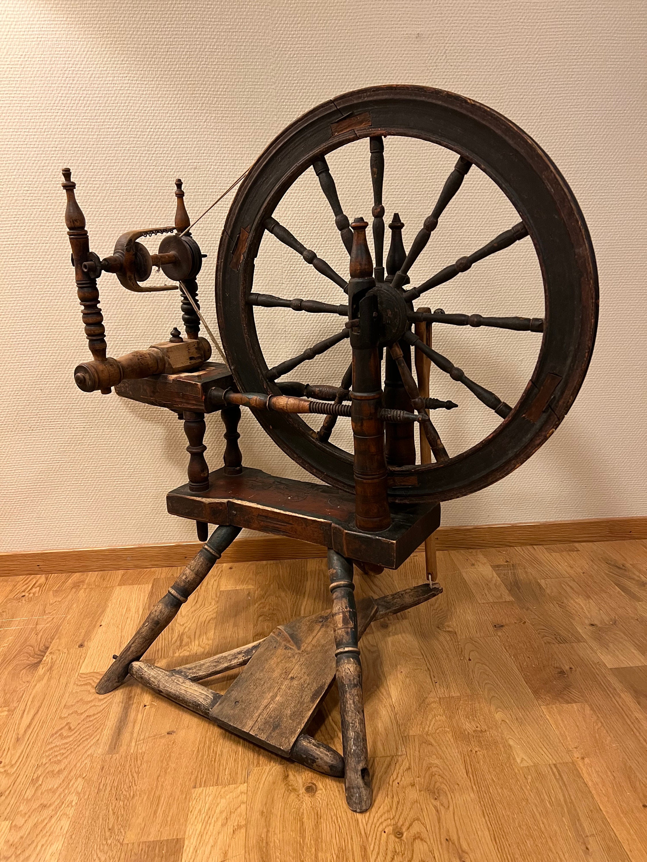 1834 Primitive Antique Spinning Wheel/yarn Winder, Wooden Tool, Handcrafted  Scandinavian Rustic Folk Art, Museum Quality Collectible 