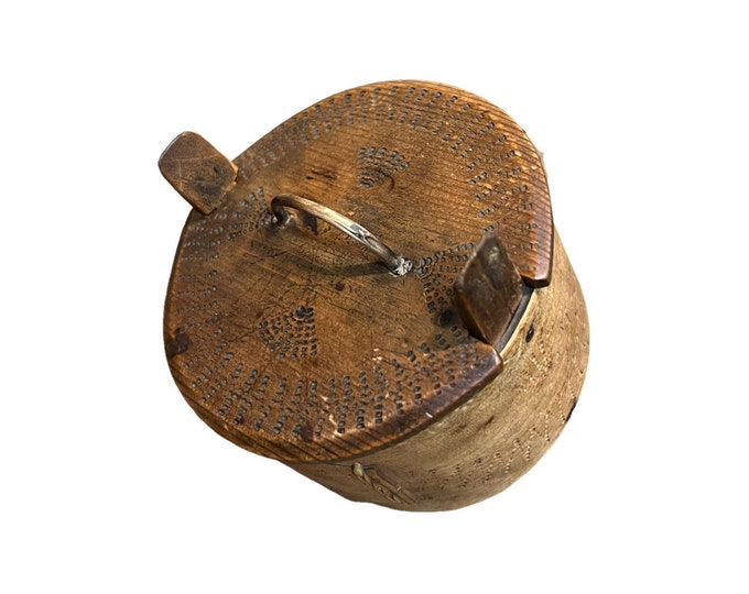 1800s antique Tine box / butter bucket from Norway, Norwegian folk art, country / farmhouse style