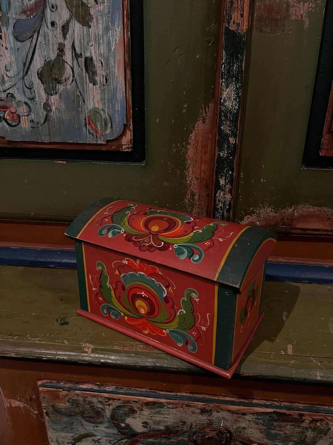​ドラム缶remakeBOX レッド＆OSB合板仕上げ！インダストリアルアート 18/1900s Handcrafted Hallingdal Norwegian Rosemaling Chest/tine