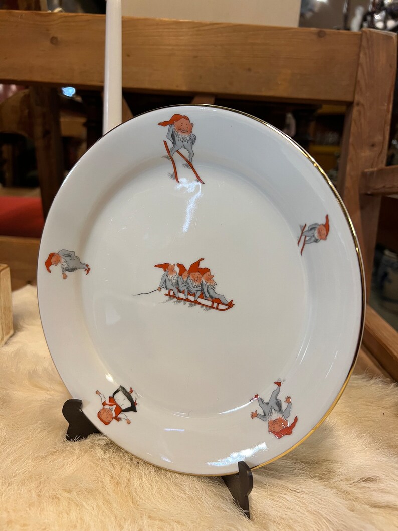 Porsgrund Nisse Porcelain Plate