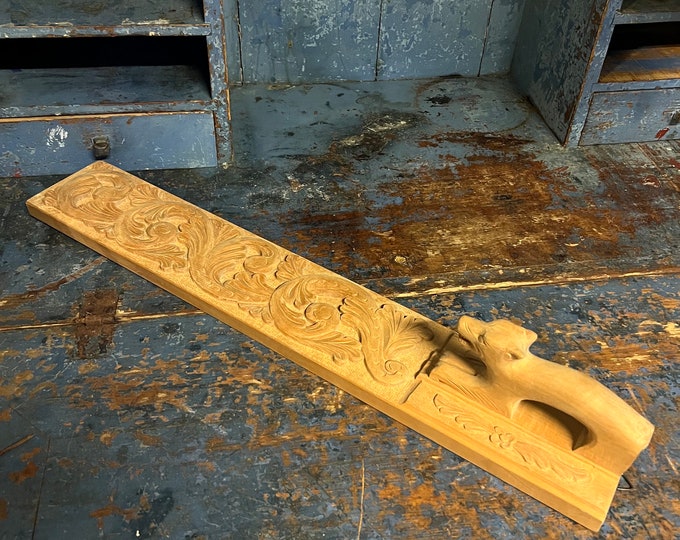 Dated 1980 RARE Vintage Norwegian mangle board with nice rosemaling carving, rare wolf handle, folkart from Norway, Scandinavian folk-Art