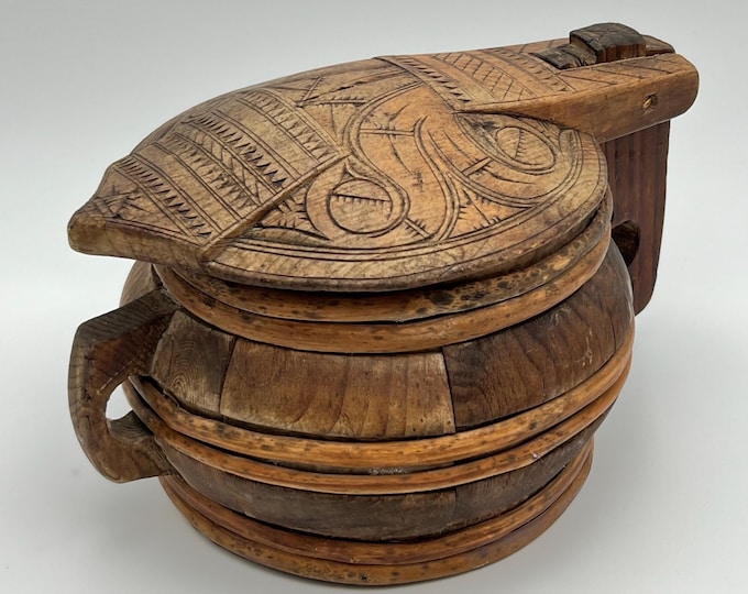 1800s Ancient Icelandic "Askur", Primitive Museum-Quality Early handcrafted antique Porringer/Food Container from Iceland, folk art carving