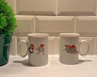 Vintage Porsgrund "Nisse" Christmas Coffee/Tea Mug with red rim. Good/Perfect condition, Collectible.
