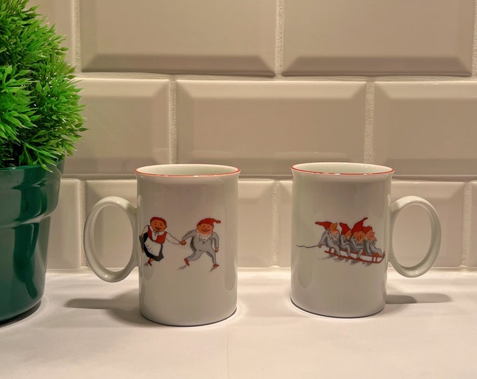 Vintage Porsgrund "Nisse" Christmas Coffee/Tea Mug with red rim. Good/Perfect condition, Collectible.