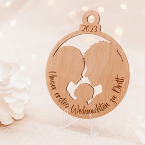 Christmas tree decoration personalized "First Christmas" with optional text of your choice. Gift for the first Christmas dad and mom