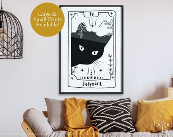 Rolig väggkonst med svart katt, inrambar tavla. Häxig boho tarotkortsdom. Mörk/ljus akademisk estetik. Julklapp till kattfru.