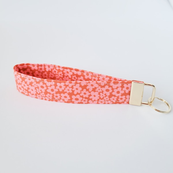 Bracelet marguerite rose et orange, joli porte-clé, porte-clé floral, petites fleurs, porte-clés, porte-clé rétro, fait main