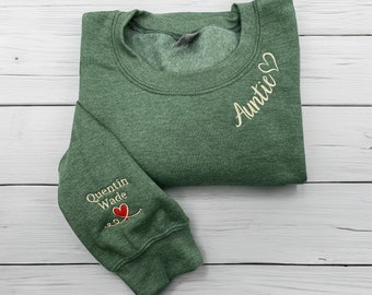 Embroidered Aunt Sweatshirt, Custom Auntie Sweatshirt with Children Name on Sleeve, Personalized Gift for Aunt, Best Aunt Gift