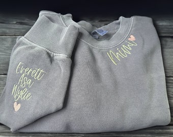 Comfort Colors® Custom Embroidered Mimi Sweatshirt with Grandkids Name, Personalized Embroidery Grandma, Custom Mimi Gifts, Christmas Gifts