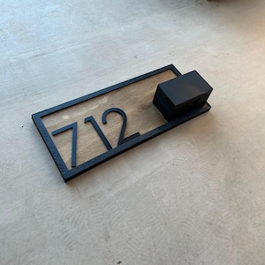 Hausnummer Planter Sign, Vertikale Adressschilder, Hausnummer Schild, Modernes Adressschild, Adressschild aus Holz, Benutzerdefiniertes Adressschild