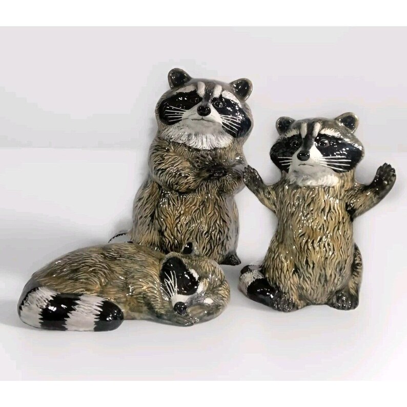 Set of 3 Life Size Raccoon Statue Wildlife Rustic Cabin Farmhouse Decor ...