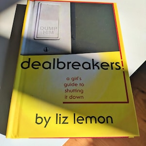 30 Rock Liz Lemon Dealbreakers Notebook Replica Lined TV Show Prop Replica, Funny Gift for Fans, Deal Breakers Book Journal, Comedy