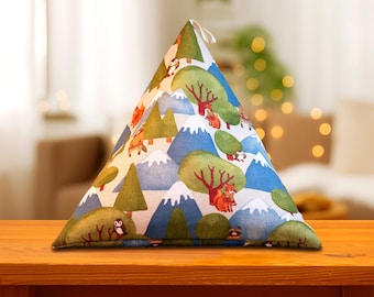 Tablet Pillow with Winter Animals, ergonomic book support, reading cushion, iPad stand, e-reader beanbag, Kindle holder, gift for readers