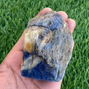 RARA GRANDE Safira Azul Natural Bruta, 74X55X35 MM Tamanho Decoração para Casa Bruta, Registrador, Pedra Safira, Mineral, Cristal de Cura, Presente para ela