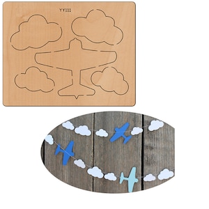 Witte wolk Vliegtuig- Stencil Embossing Scrapbooking DIY Papier Cadeaus Kaarten maken Vliegtuig blauwe lucht en witte wolken