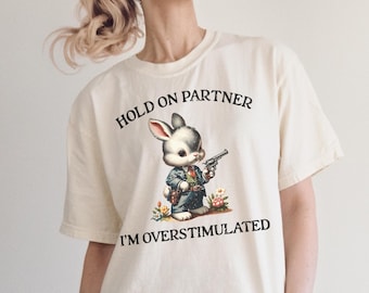 Camiseta retro de colores cómodos con sobreestimulación, divertida camiseta de salud mental, regalo sarcástico, camiseta meme de los 90, camiseta irónica, regalo para mejor amigo.
