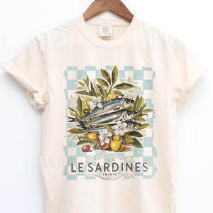 Sardine Shirt Comfort Colors Tee Les Sardines Graphic T Shirt French Coastal Kitchen Retro Preppy Aesthetic Vintage Mediterranean Style Gift