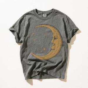 Retro Moon Shirt — Vintage Comfort Colors Celestial Shirt, Astrology Shirt, Witchy Shirt Pepper