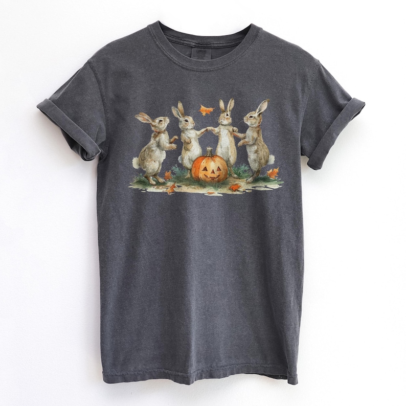 Vintage Halloween Shirt Comfort Colors Cottagecore Whimsigoth Shirt Fall Retro Graphic Tee Spooky Season Aesthetic Shirt Cute Pumpkin Tee Pepper