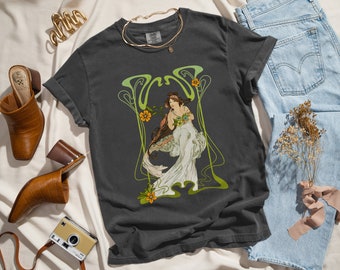 Women's Boho Tee Comfort Colors Shirt, Art Nouveau TShirt, Art Deco Mucha Shirt, Vintage Graphic Tees, Retro T-Shirt, Hippie Gift for Women