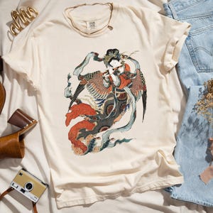 Japanese Shirt, Vintage Geisha Graphic Tee, Retro Comfort Colors TShirt, Japan Streetwear, Tokyo City Travel Gift Top, Boho Aesthetic Shirt