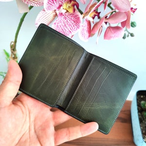 Portafoglio in pelle personalizzato per uomo, portafoglio uomo sottile, portafoglio personalizzato inciso, regalo per uomo, anniversario, regalo speciale papà