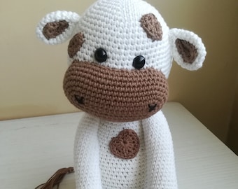 Petite vache 100% coton. Faite main. Au crochet