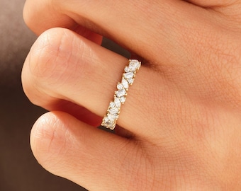 Multi-Cut Simulated Diamond Wedding Ring/ Moissanite Cluster Wedding Ring/ Simulated Diamond Bold Wedding Ring for Women/ Modern Bridal Ring
