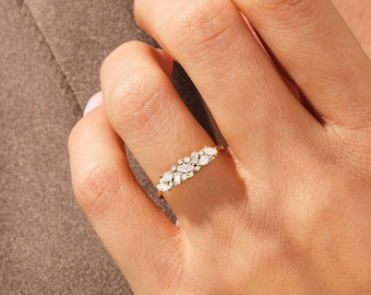 Bold Cluster Simulated Diamond Wedding Ring/ Multi-Cut Moissanite Wedding Ring/ Simulated Diamond Bold Wedding Ring for Women/ Bridal Ring