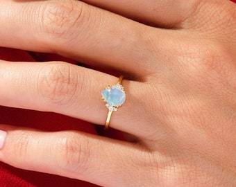 Pear Cut Opal Engagement Ring / 14k Gold Ring with Round Moissanites / Alternative Promise Ring for Women / 1.50 CT Opal  Ring