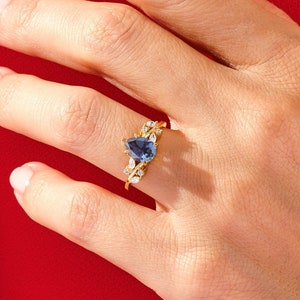 Pear Lab Alexandrite Engagement Ring with Marquise Moissanite Sidestones / 14k Gold Drop Gemstone Promise Ring / Anniversary Gift