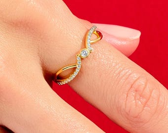 Infinity Moissanite Promise Ring / 14k Gold Minimalist Ring with Sidestones / Daily Stacking Ring / Gift for Her