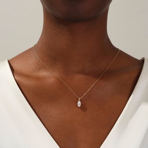 Marquise Cut Solitaire Pendant Necklace / Marquise Cut Simulated Diamond Necklaces for Women / Solid Gold Necklace / Bridal Jewelry