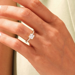 Fake princess top cut ring