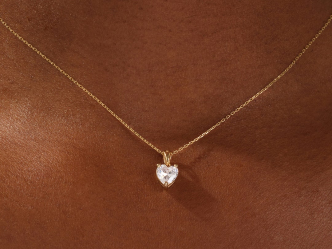 1 Carat Moissanite Heart-Shaped Pendant Necklace