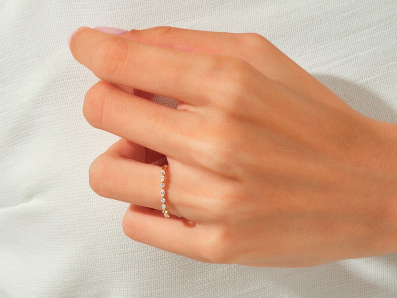 14k Solid Gold Alternating Marquise Moissanite Wedding Band / Gold Wedding Ring with Diamond Alternatives / Moissanite Ring for Women image 4