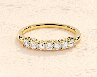 Round-Cut Seven Stone Anniversary Band (0.35 ct)/ Seven Stone Simulated Diamond Anniversary Ring/ Moissanite Anniversary Ring for Women