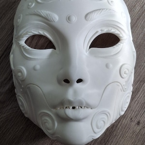 Geisha mask, movable jaw japanese mask