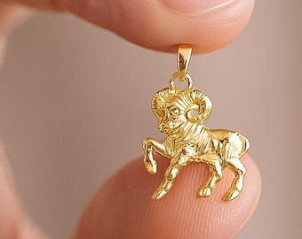 Ciondolo con segno zodiacale Ariete in oro massiccio 14K: collana dettagliata con ariete